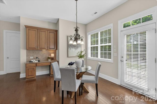6507 Springs Mill Road, Charlotte, NC 28277