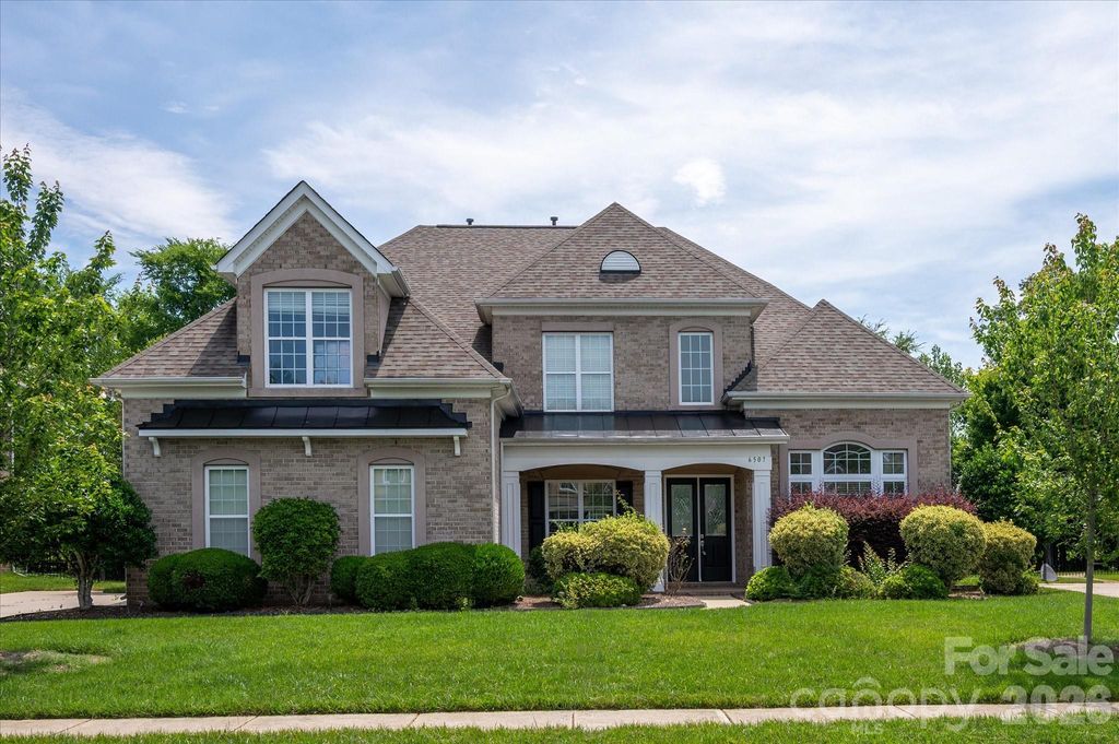 6507 Springs Mill Road, Charlotte, NC 28277