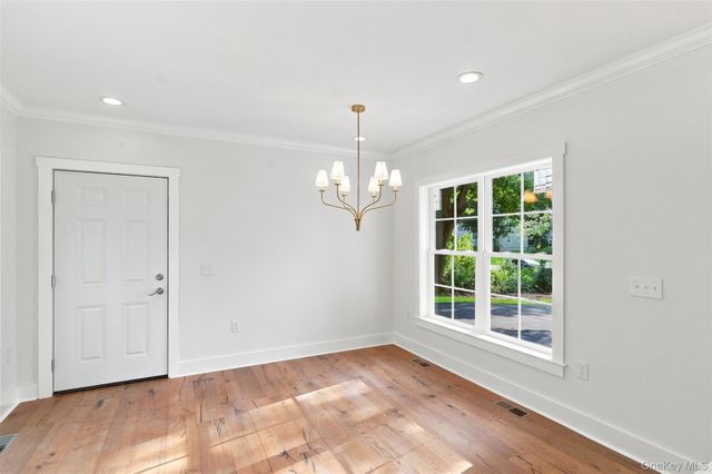 34 Innis Avenue, Newburgh, NY 12550