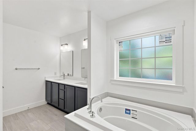 34 Innis Avenue, Newburgh, NY 12550