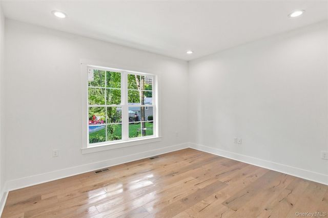 34 Innis Avenue, Newburgh, NY 12550
