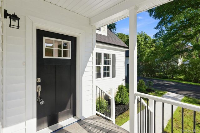 34 Innis Avenue, Newburgh, NY 12550