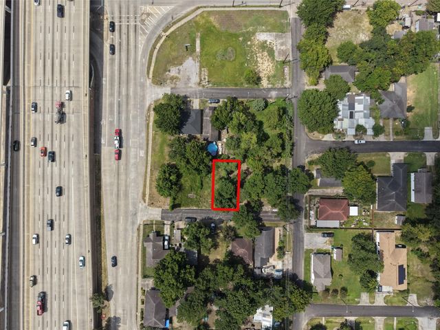0 Cactus St, Houston, TX 77026