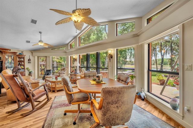 4885 CR 307, Lake Panasoffkee, FL 33538