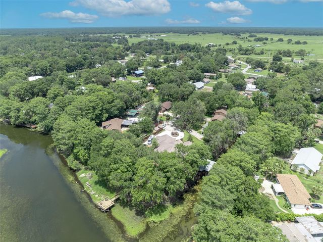 4885 CR 307, Lake Panasoffkee, FL 33538