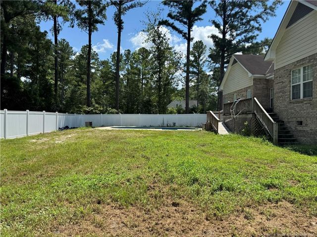 912 Lewis Street, Raeford, NC 28376
