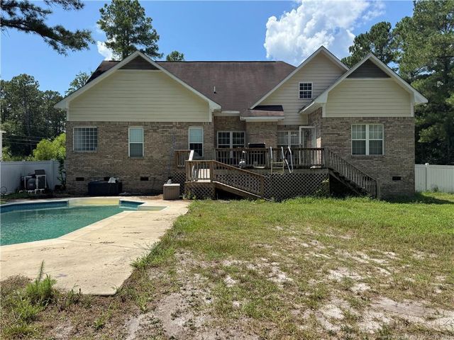 912 Lewis Street, Raeford, NC 28376