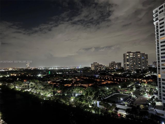20515 E Country Club Drive 1641, Aventura, FL 33180