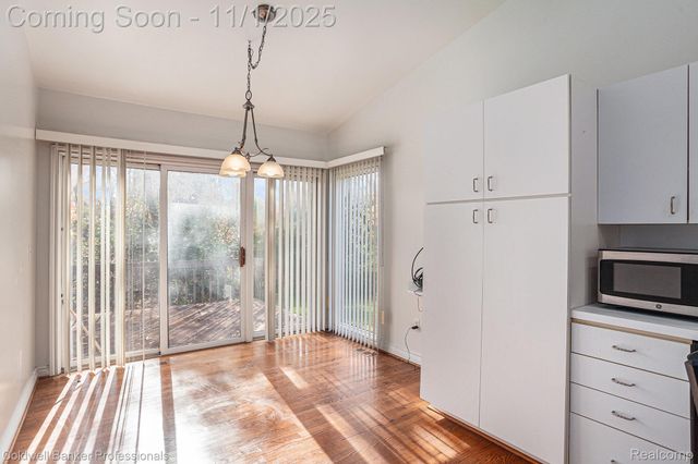 29495 Ashford Parkway, Farmington Hills, MI 48334