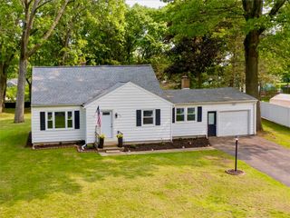 256 Volk Road, Webster, NY 14580