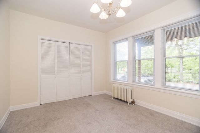 2226 W ARTHUR Avenue 1, Chicago, IL 60645