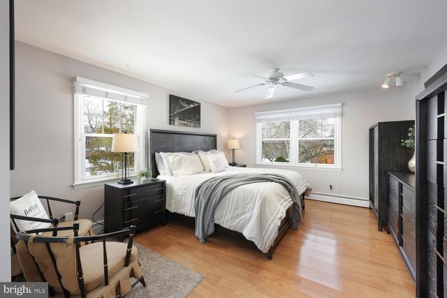 36 LOCHATONG RD, Ewing, NJ 08628