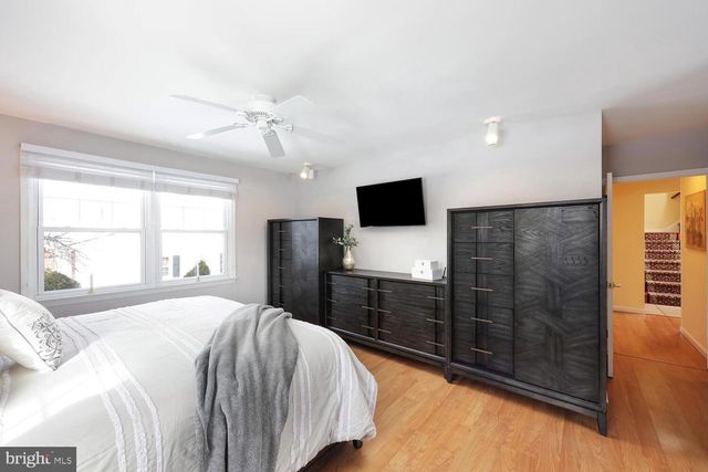 36 LOCHATONG RD, Ewing, NJ 08628