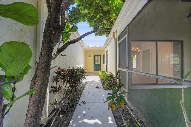 11457 Shady Oaks Lane, North Palm Beach, FL 33408
