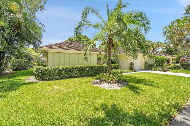 11457 Shady Oaks Lane, North Palm Beach, FL 33408