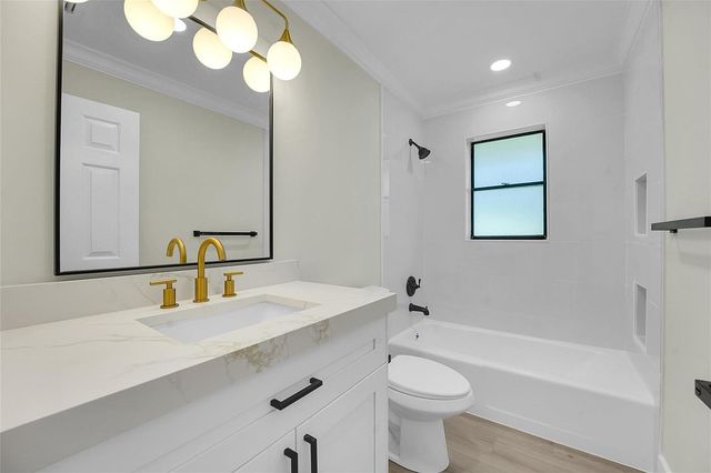 11457 Shady Oaks Lane, North Palm Beach, FL 33408