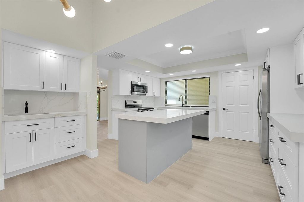 11457 Shady Oaks Lane, North Palm Beach, FL 33408