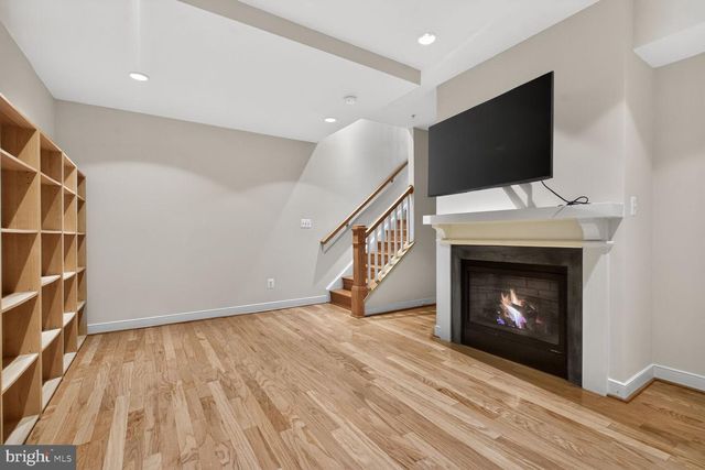 2613 LINDEN LN, Silver Spring, MD 20910