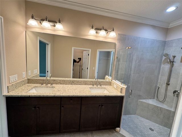 345 VILLA CORTE DRIVE, Lutz, FL 33549