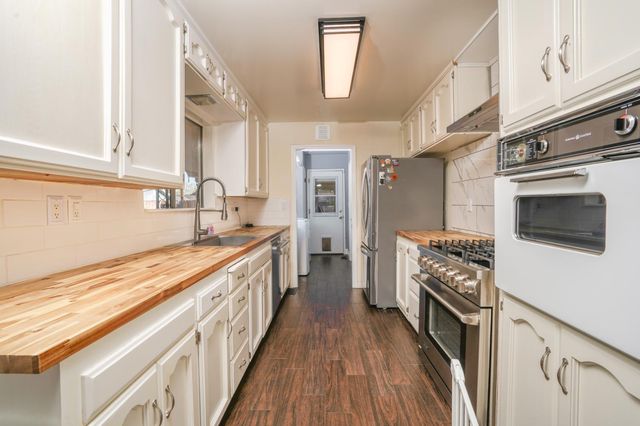 435 Harvard Avenue, Coalinga, CA 93210