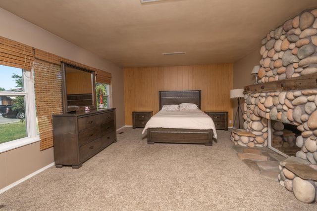 435 Harvard Avenue, Coalinga, CA 93210