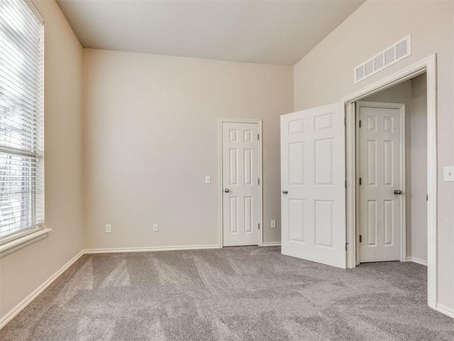 312 Lone Oak Drive, Norman, OK 73071