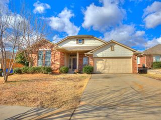 312 Lone Oak Drive, Norman, OK 73071