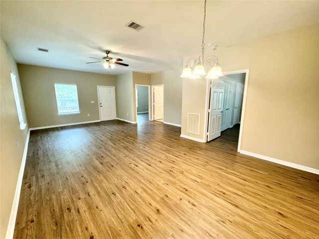 465 Lexington, Livingston, TX 77351