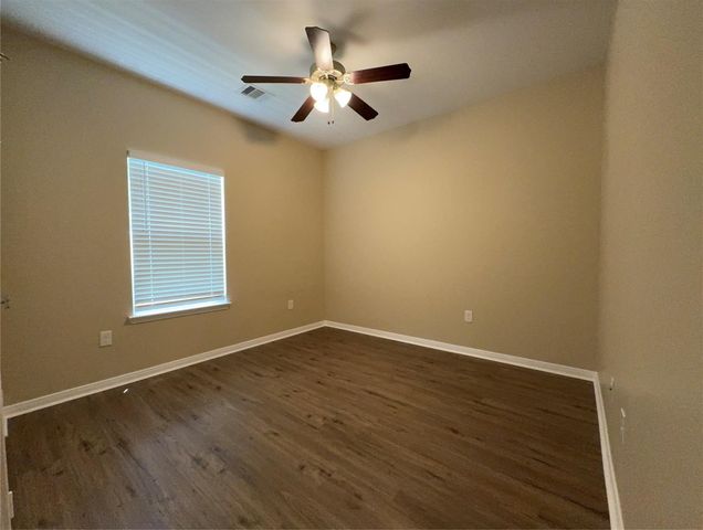 465 Lexington, Livingston, TX 77351