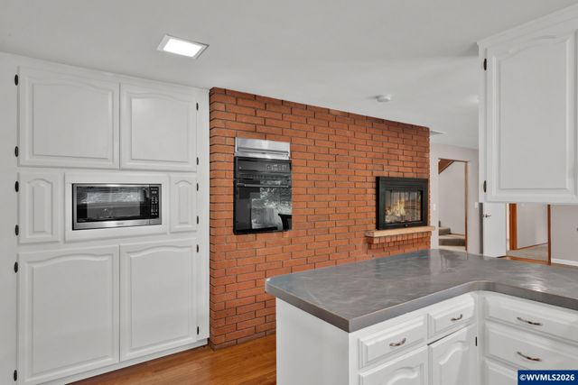 3230 NW Norwood Dr, Corvallis, OR 97330