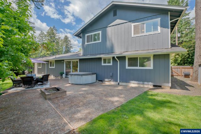 3230 NW Norwood Dr, Corvallis, OR 97330