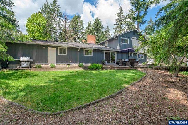 3230 NW Norwood Dr, Corvallis, OR 97330