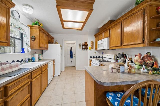 11506 Tri City Beach Road, Baytown, TX 77523