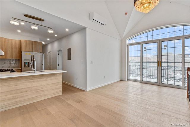 150-25 Hawtree Street, Ozone Park, NY 11417