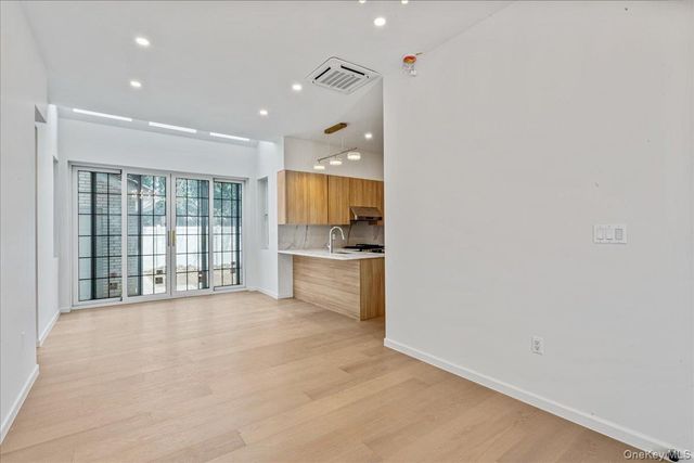 150-25 Hawtree Street, Ozone Park, NY 11417