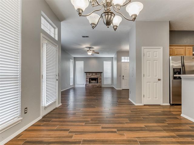 169 Stonebrook Lane, Edmond, OK 73003