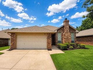169 Stonebrook Lane, Edmond, OK 73003