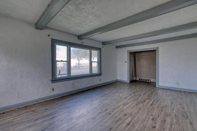 6194 N 37th STREET, Milwaukee, WI 53209