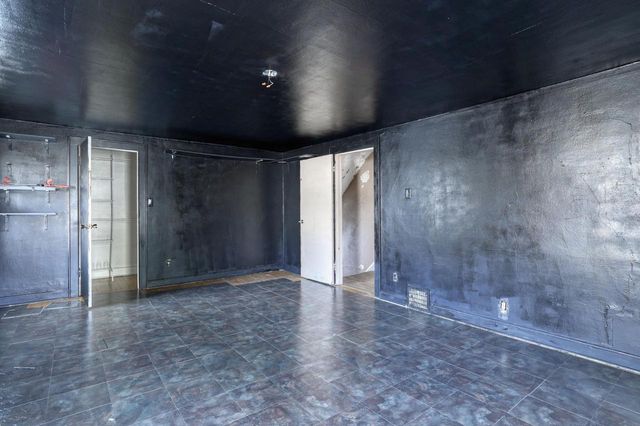 6194 N 37th STREET, Milwaukee, WI 53209