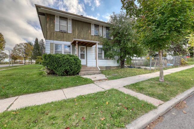 6194 N 37th STREET, Milwaukee, WI 53209
