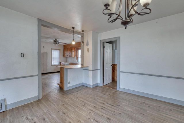 6194 N 37th STREET, Milwaukee, WI 53209