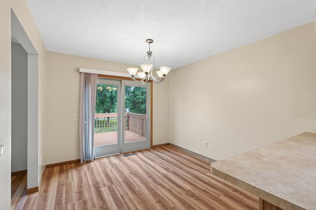 14326 Park Avenue, Burnsville, MN 55337