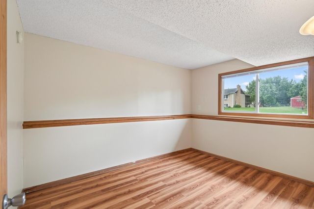 14326 Park Avenue, Burnsville, MN 55337
