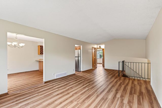 14326 Park Avenue, Burnsville, MN 55337