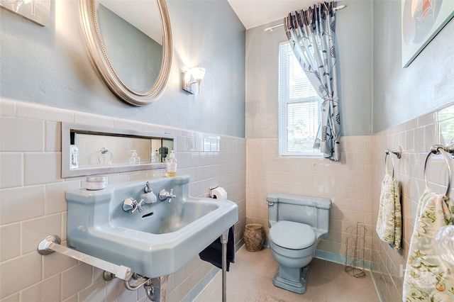 722 Washington Avenue, Savannah, GA 31405