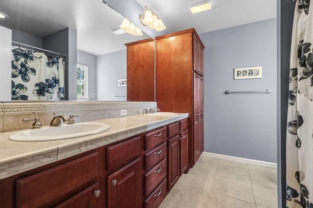 3156 Niklaus Path, Redding, CA 96002