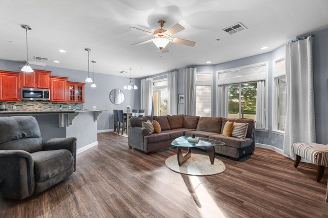 3156 Niklaus Path, Redding, CA 96002