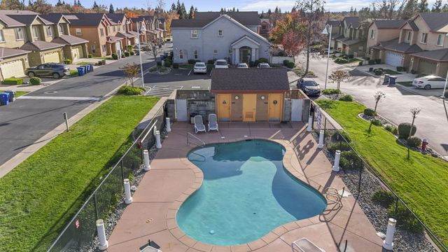 3156 Niklaus Path, Redding, CA 96002