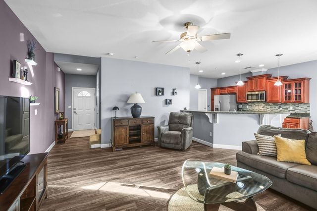 3156 Niklaus Path, Redding, CA 96002