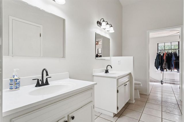 251 AVENUE E, Chuluota, FL 32766